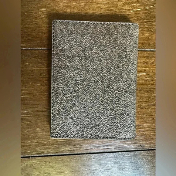 Michael Kors Jet set fold wallet - Picture 5 of 12